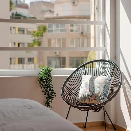 MÔSS - Monastiraki Square Suite Aten